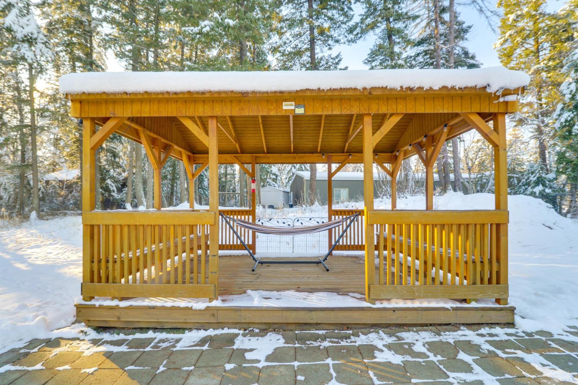 Columbia Falls Private Retreat Pool Table And Deck! Exterior foto