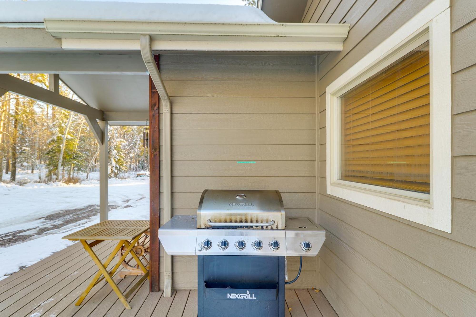 Columbia Falls Private Retreat Pool Table And Deck! Exterior foto