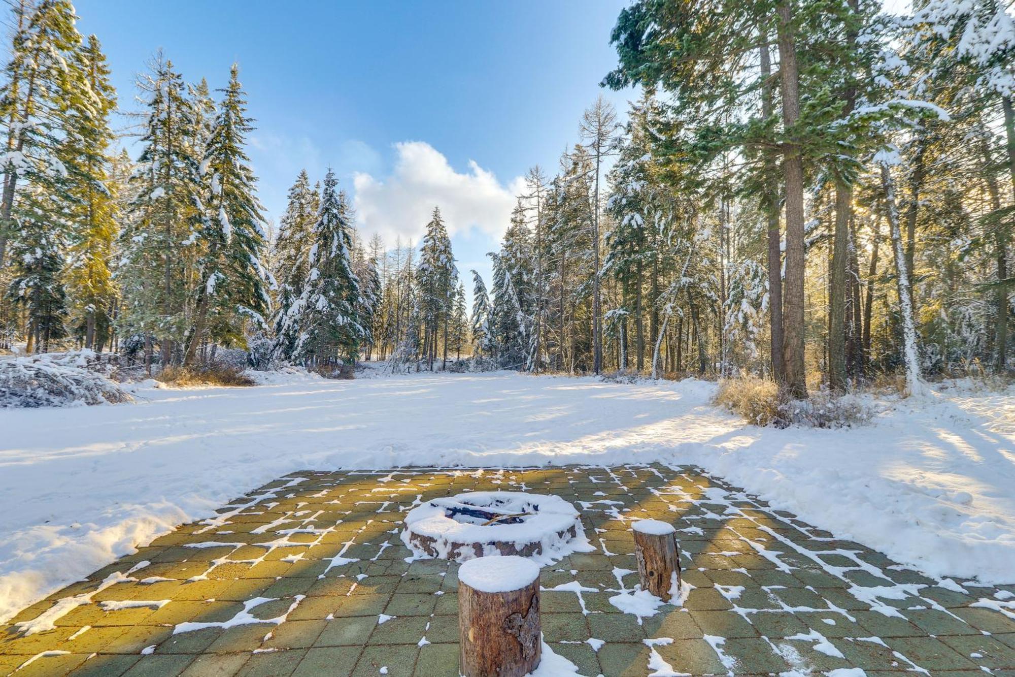 Columbia Falls Private Retreat Pool Table And Deck! Exterior foto